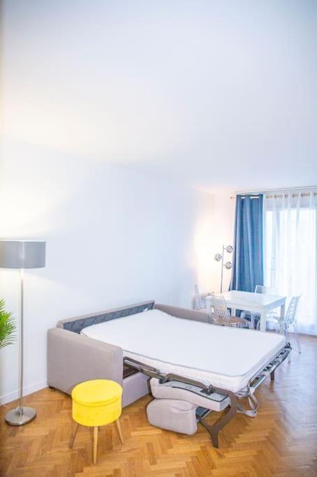 Grand 2 Pieces Balcon Parking Porte Paris أوبارفيلييه المظهر الخارجي الصورة